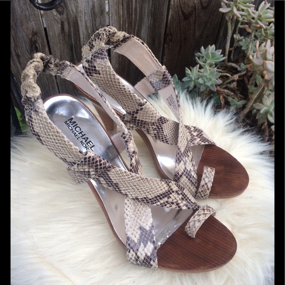 MICHAEL KORS TOE-RING SNAKE PRINT LEATHER HEELS